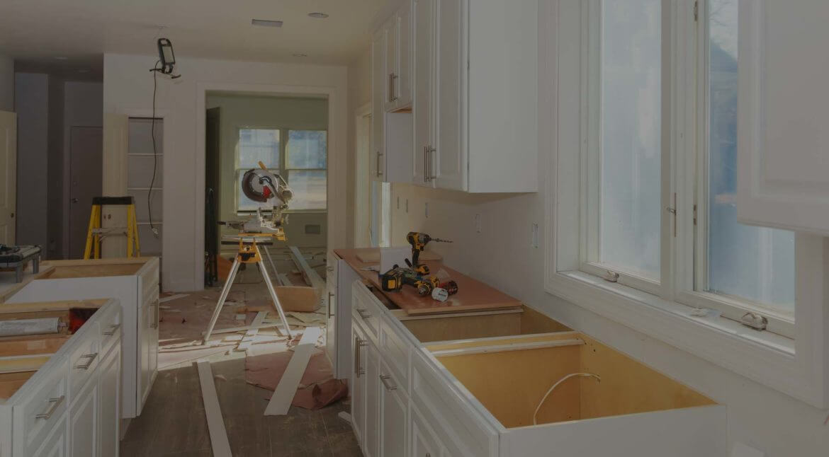 Call Plumbers 911 to be referred to a contractor for your kitchen remodel